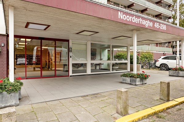 Medium property photo - Nieuwendamlaan 116, 2547 JM Den Haag